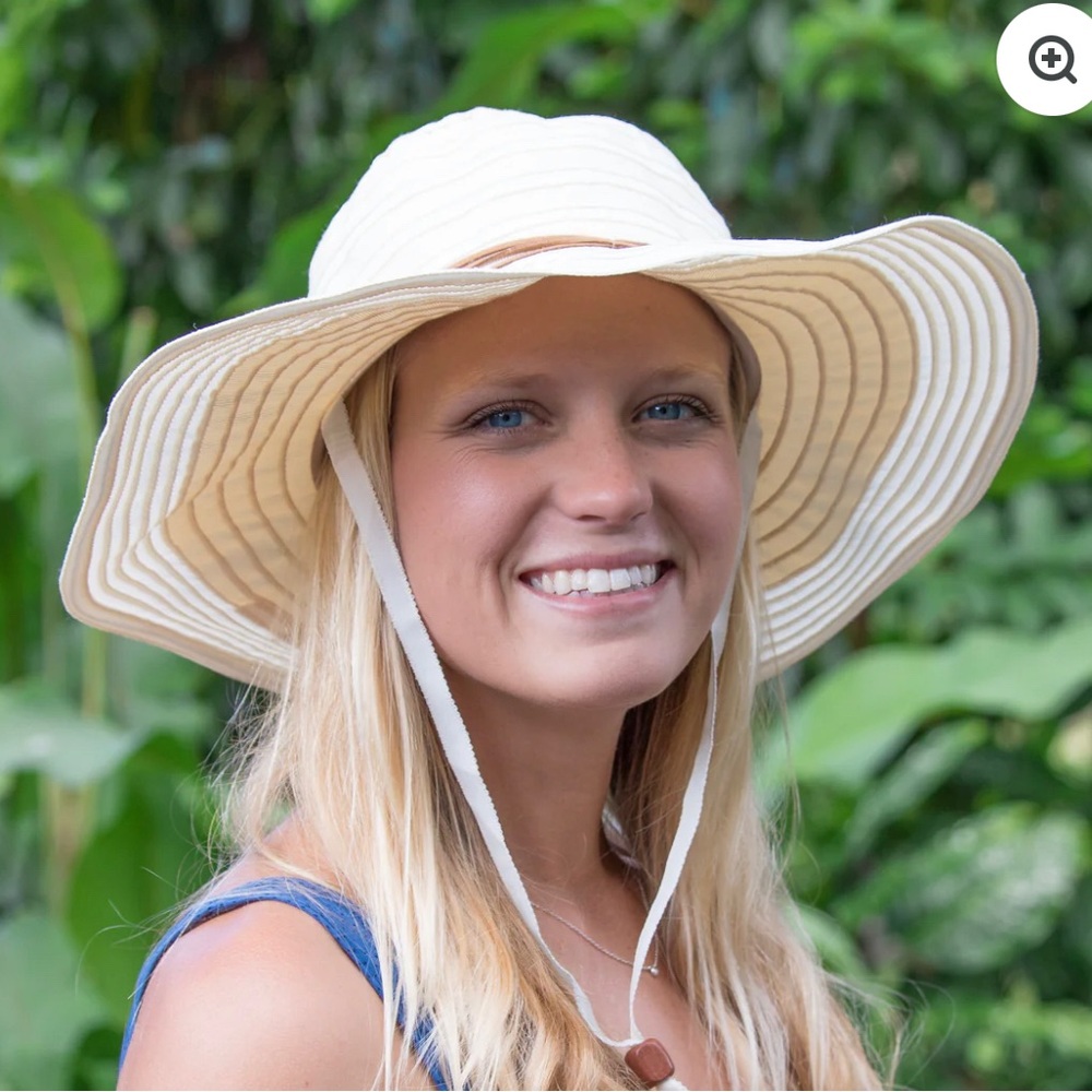 Chic Cream Wide-Brim Hat